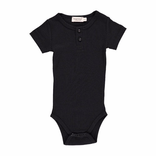 marmar leggins, marmar body, marmar t-shirt, marmar pants, marmar t shirt, t shirt pige, undertrøje pige, top pige, undertrøje marmar, top marmar, tamra marmar t shirt, tamra nougat marmar, pitti marmar, pitti nougat, benedicte marmar, benedicte body, body marmar, body nougat, body brun, unisex body, unisex marmar, caramel body marmar, caramel leggins, brune leggins børn, pige leggins, dreng leggins, leggins unisex, body lange ærmer, body korte ærmer, kortærmet body marmar, langærmet body marmar,