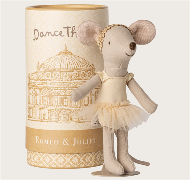 Ballet dancer mouse, Big sister