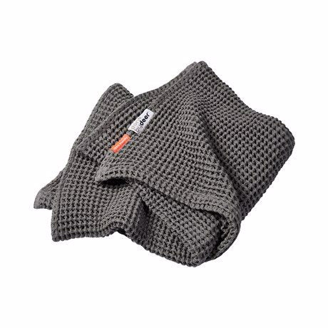 Done by Deer waffle blanket 80 x 100 cm powder, tæppe, blanket, waffle, vaffel, vafler, forede tæpper, bløde tæpper, nusseklude