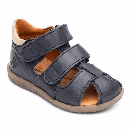 Bundgaard, sandal, sko, drengesko, cognacfarve, camel, camel-farve, brun, pigesko, pigesandal, sandaler, pigesandaler, drengesandaler, sommersko, forårssko,