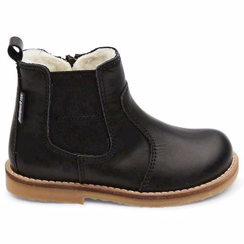 chealsea støvle, vinterstøvler, pigestøvler, uldfor, uldfoer, efterårsstøvler, læderstøvler, bundgaard, bred støvle, bred pasform, sko, fodtøj, 100% uld, uld, gummisål, TLS sål,