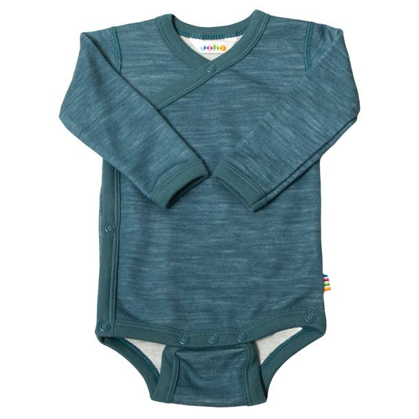 Joha - Body i uld & Silke//striber Rød, uld og silke body, uld/silke body, sommeruld, sommer uld , Joha - Body i uld & bambus - print med bladeJoha - Body wrap around i uld & bambus-blå