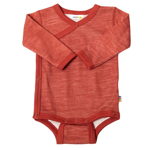 Joha - Body i uld & Silke//striber Rød, uld og silke body, uld/silke body, sommeruld, sommer uld , Joha - Body i uld & bambus - print med bladeJoha - Body wrap around i uld & bambus-blå