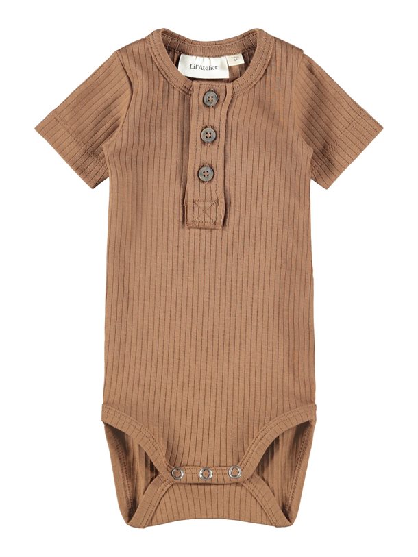 Lil' Atelier - BABY |Isak SS Slim Body // Partridge