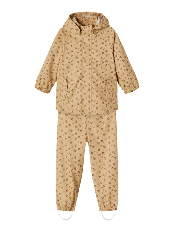 Lil' Atelier - Fladry Regnsæt // Croissant, regnsæt, regn sæt, regntøj til piger, regntøj blomster, regnsæt med blomster, regntøj fra Lil' Atelier