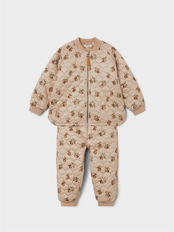 Lil' Atelier Mirose Quilt set // Frappé, thermosæt, overtøj til drenge, overtøj til piger, overtøj, quilt sæt, sæt med frugter, lyserødt sæt