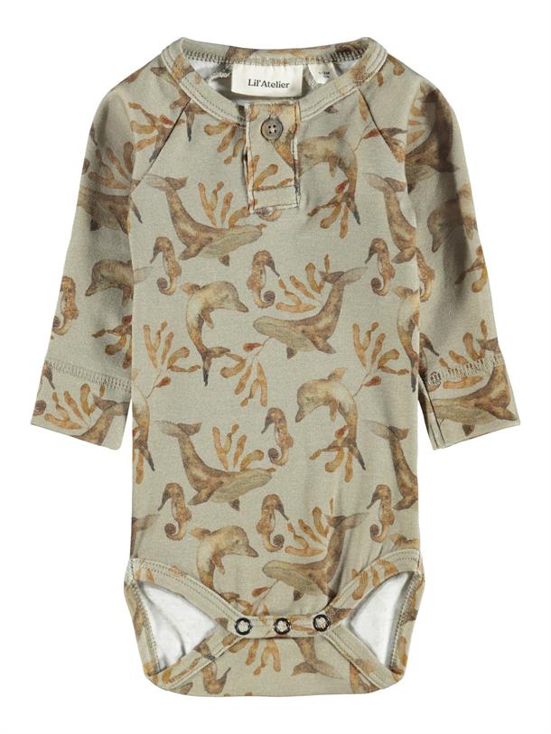 , Lil' Atelier Baby  Gaya LS Slim body //Carob Brown, body stockinking Silver Saga